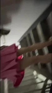 第一视角沉浸拍摄(被涉世未深的嫩妹撸射是什么体验？)